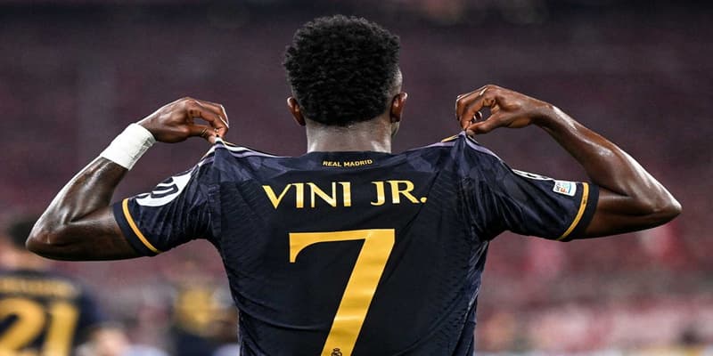 Tiểu sử Vinicius tỏa sáng ấn tượng
